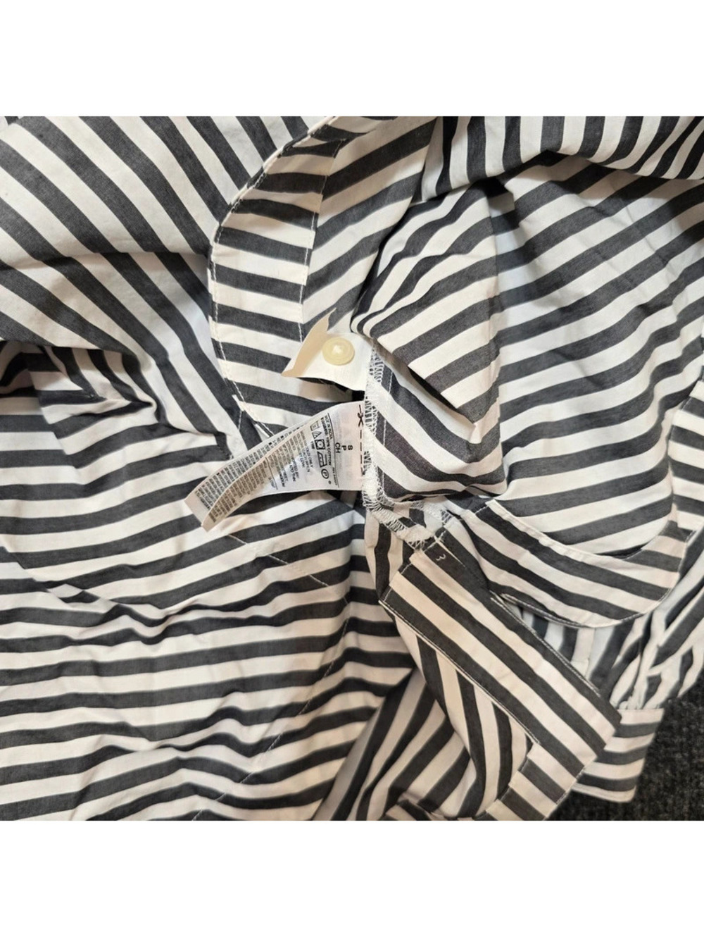 GAP Top Womens Small NWT Striped Cotton Volume Long Sleeve Popover Blouse Gray - Picture 4 of 7